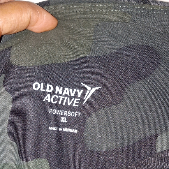 Old Navy Active Camouflage Leggings - Picture 5 of 5